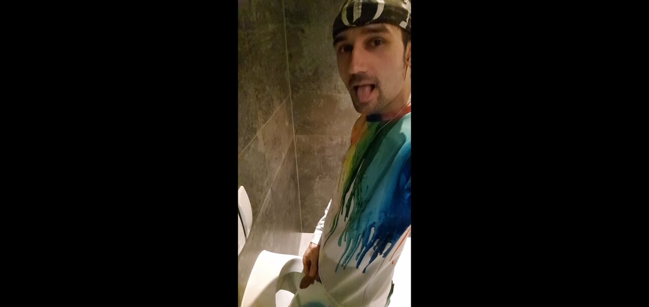 Horny pissing videos