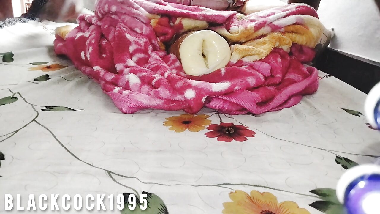 My first video I fucked gorgeous while i m working suddenly i fucked by blackcock1995 (Black boy)